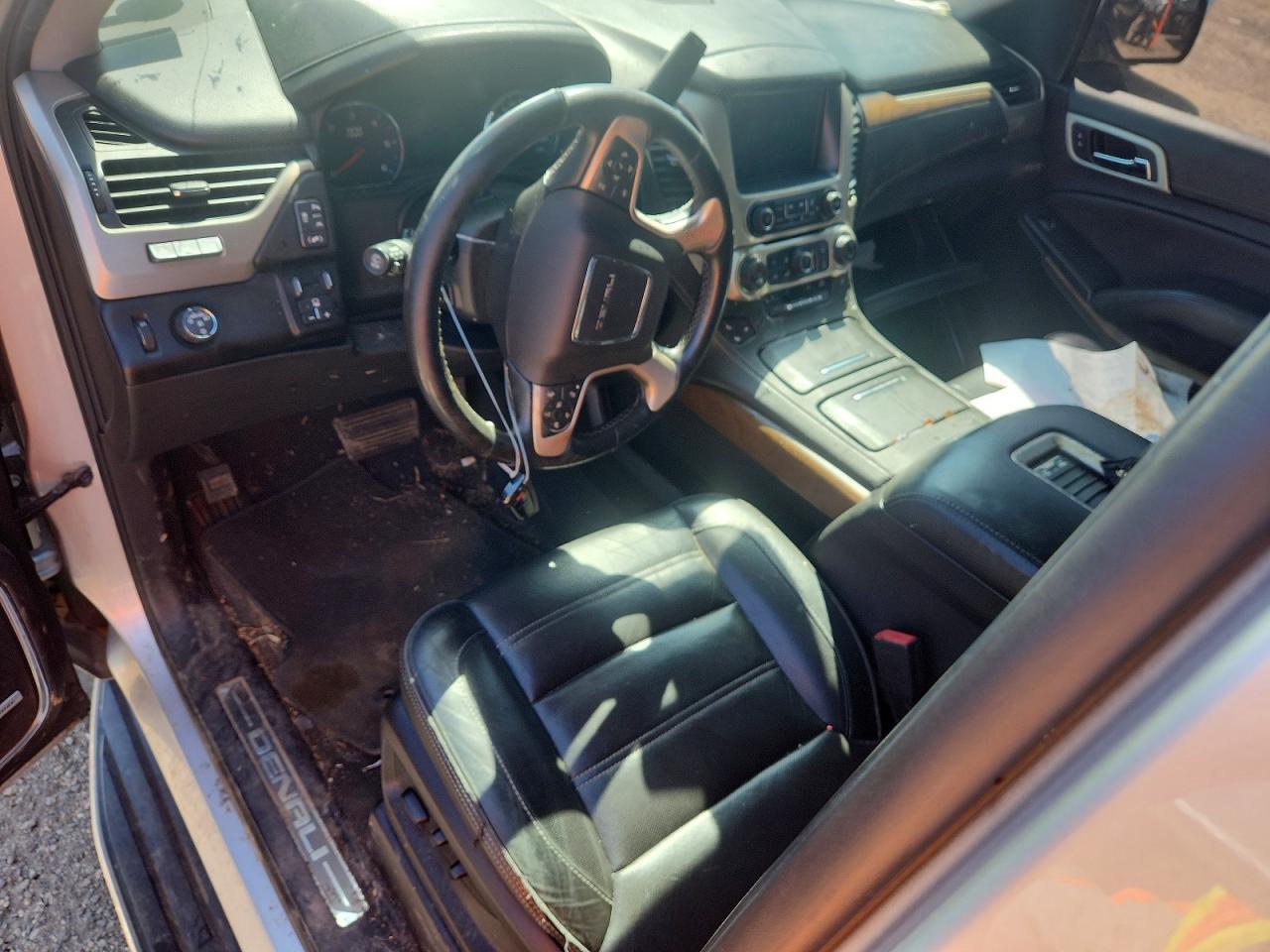 GMC YUKON