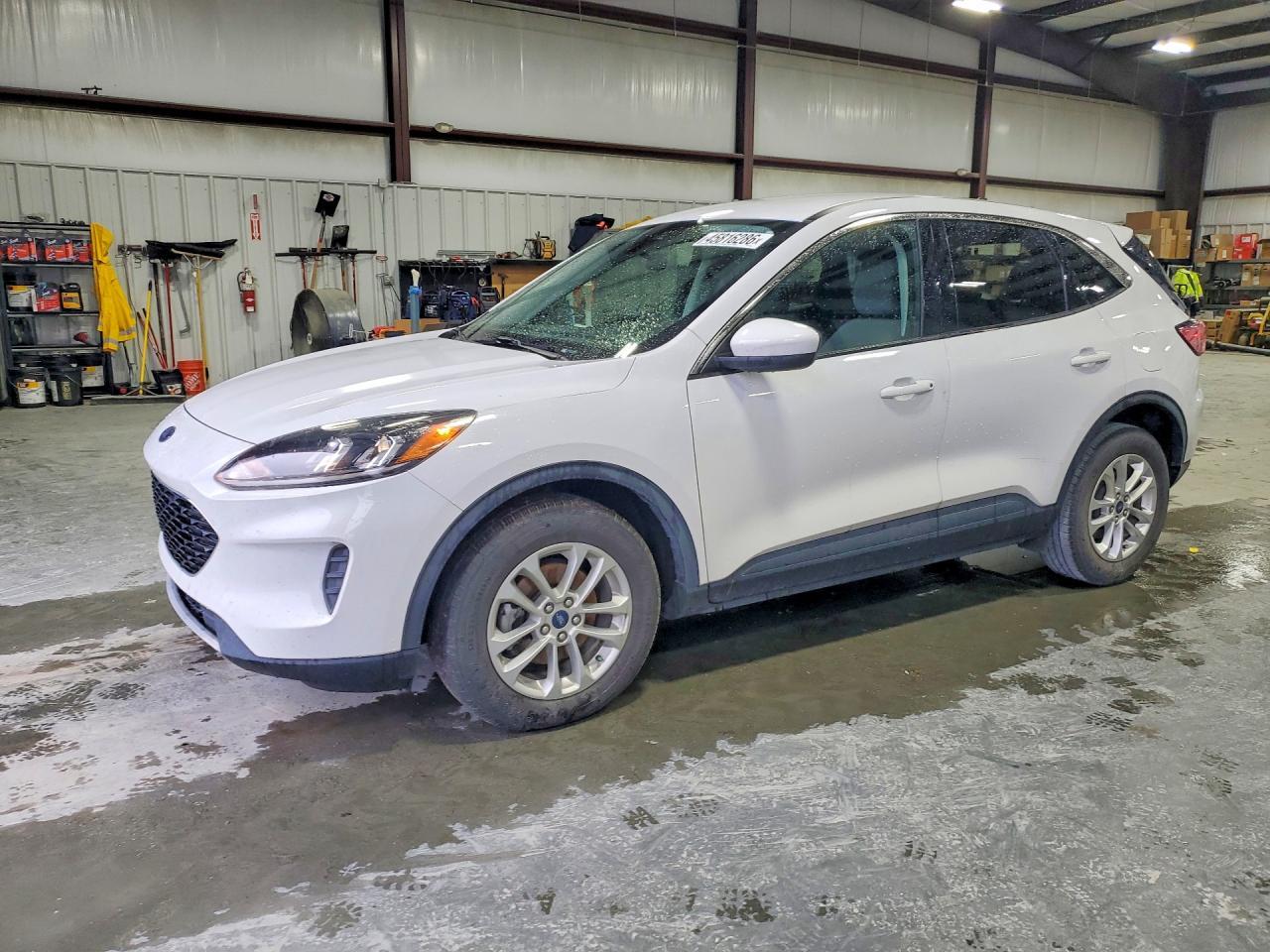 2021 FORD ESCAPE HYBRID — фото 1