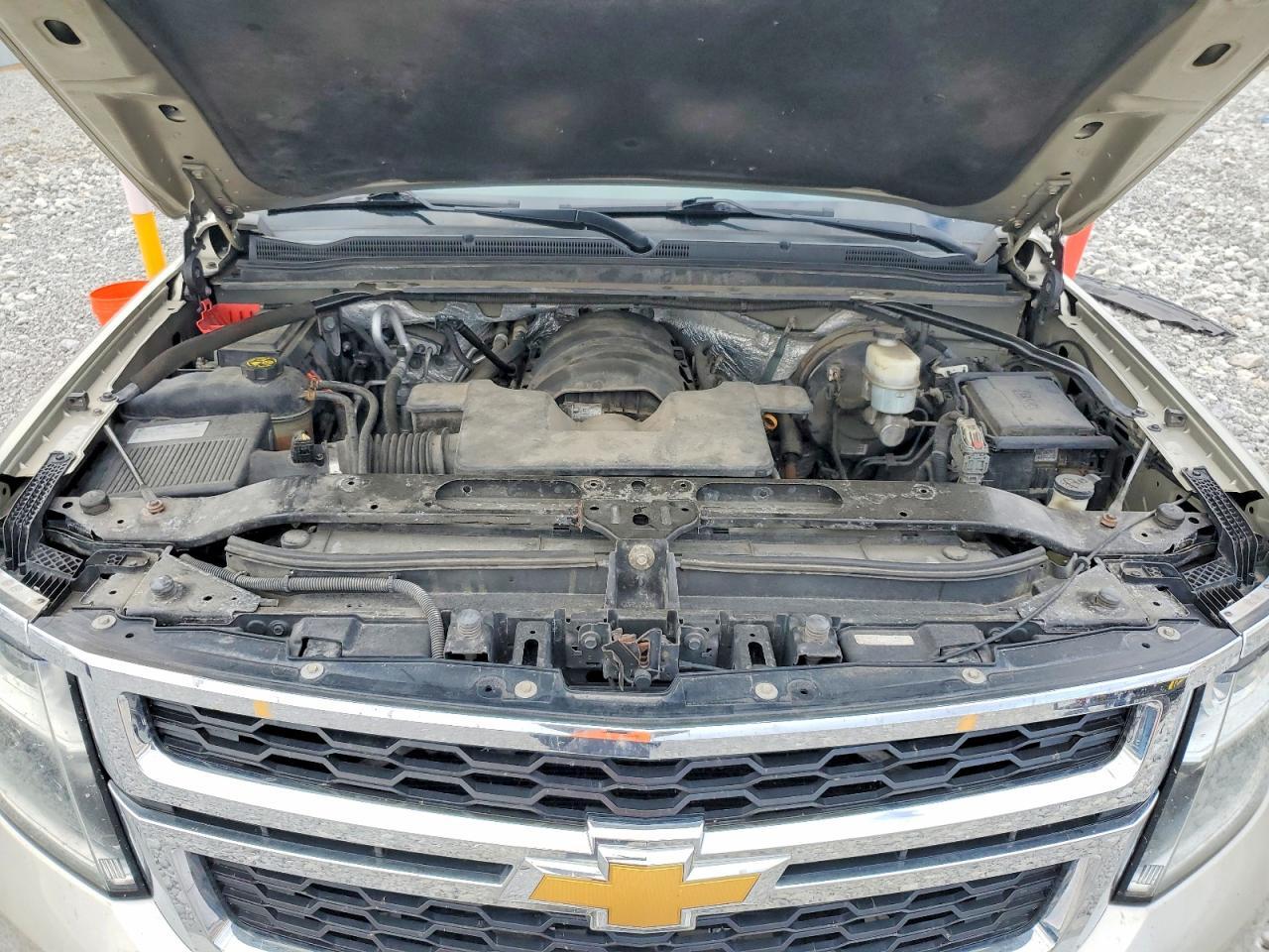 CHEVROLET SUBURBAN