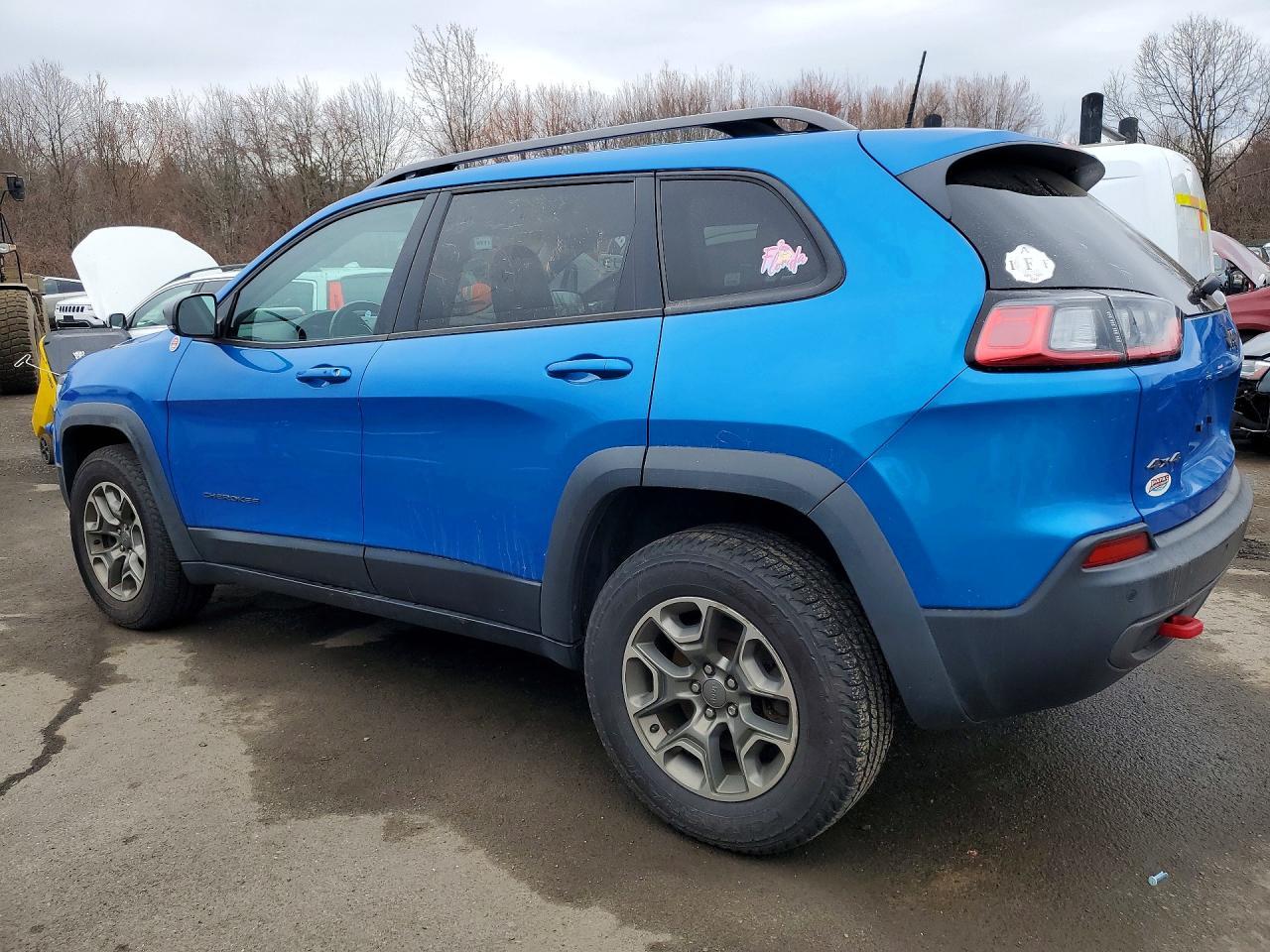 JEEP CHEROKEE