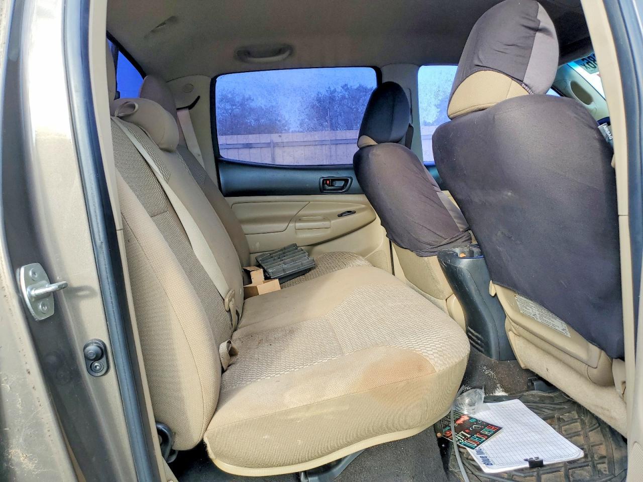 TOYOTA TACOMA