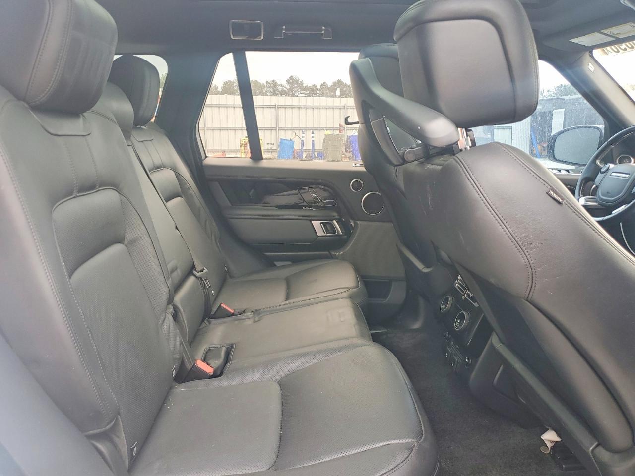 LAND ROVER RANGE ROVER