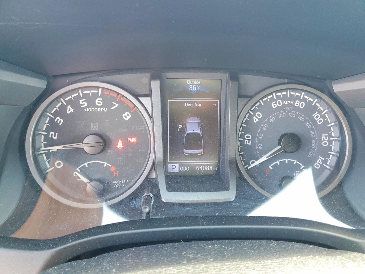 TOYOTA TACOMA