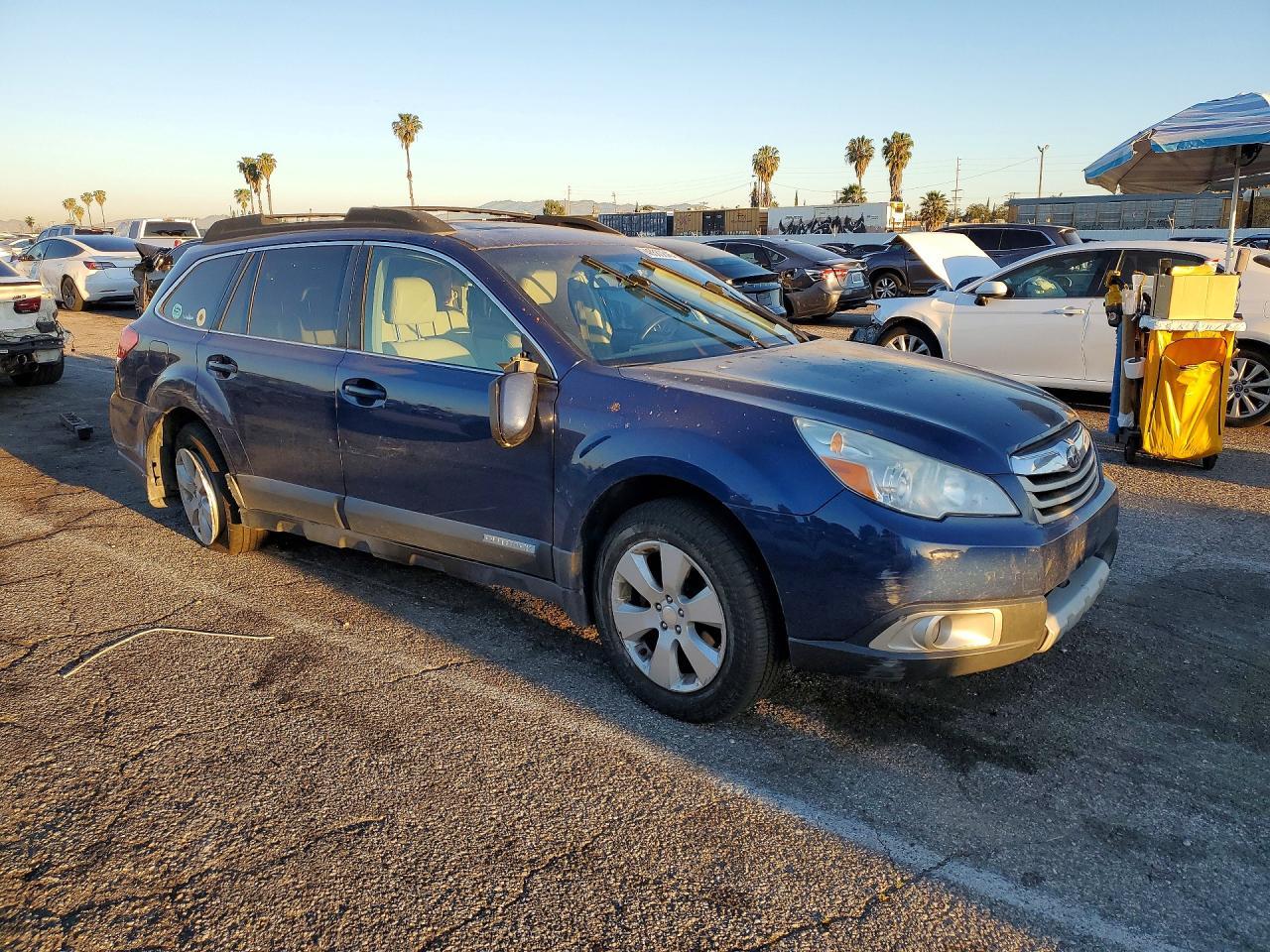2010 SUBARU OUTBACK — фото 4