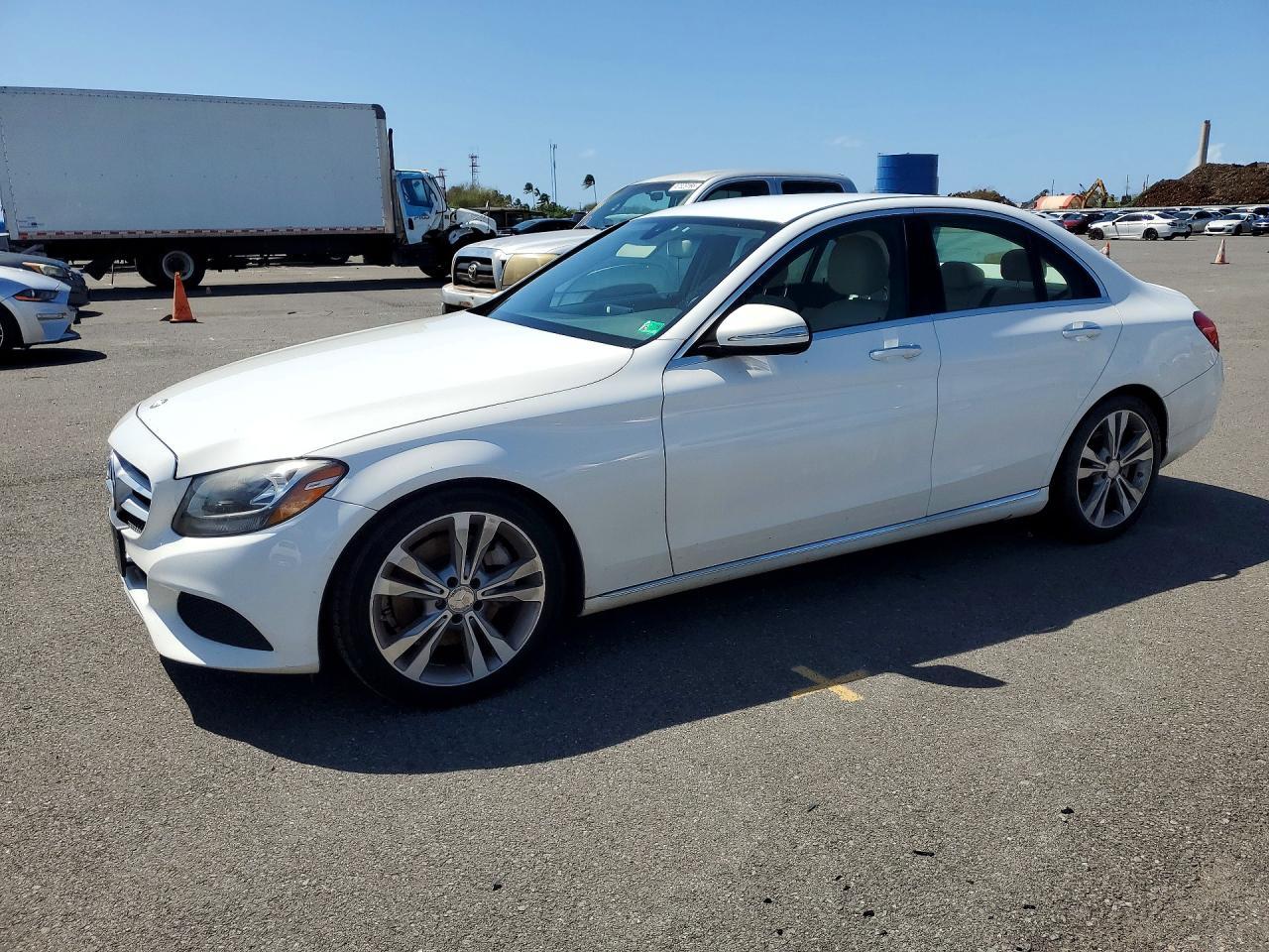 2015 MERCEDES-BENZ C-CLASS — фото 1