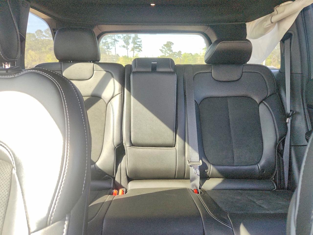 2025 JEEP GRAND CHEROKEE — фото 10