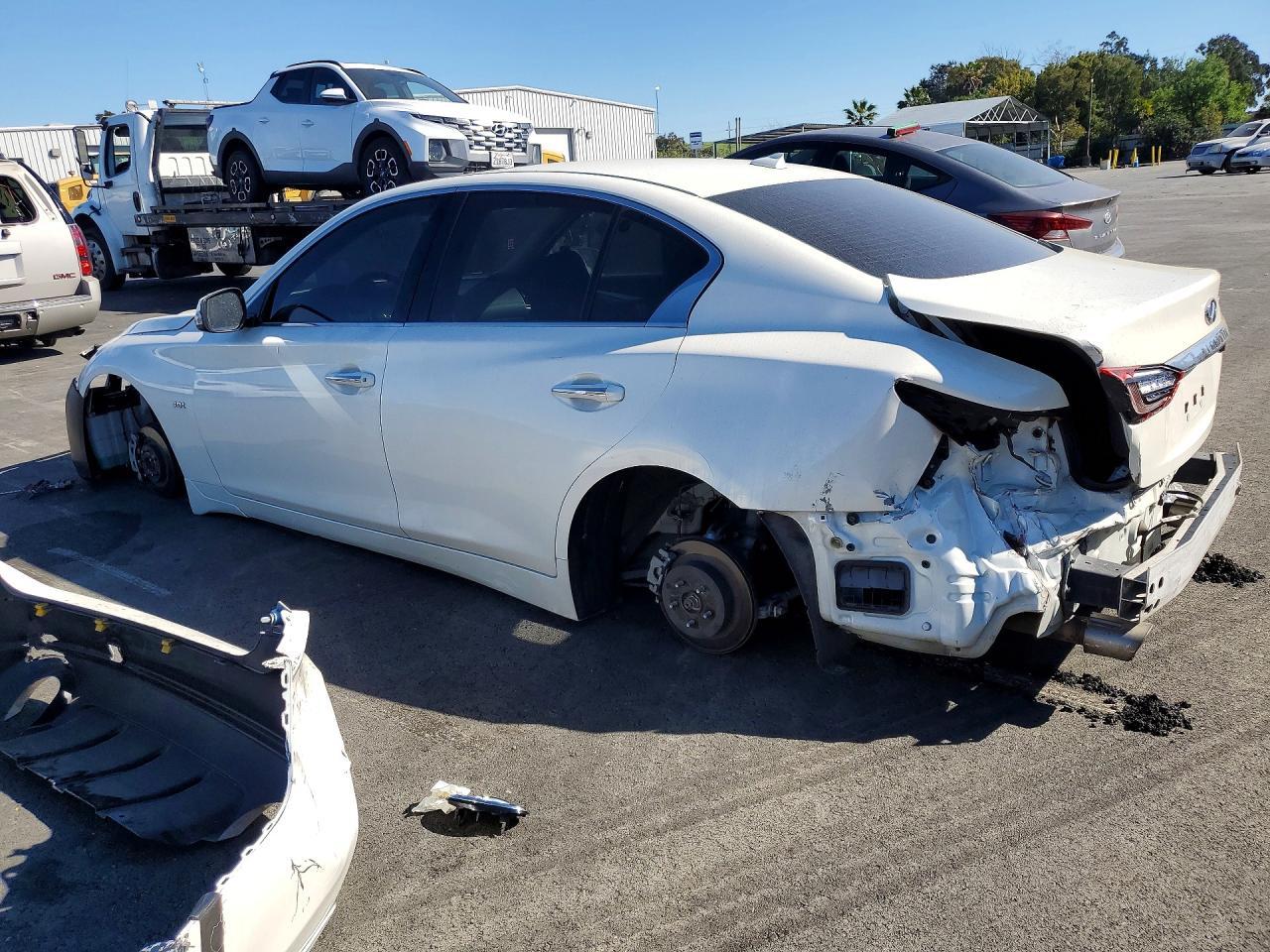 INFINITI Q50