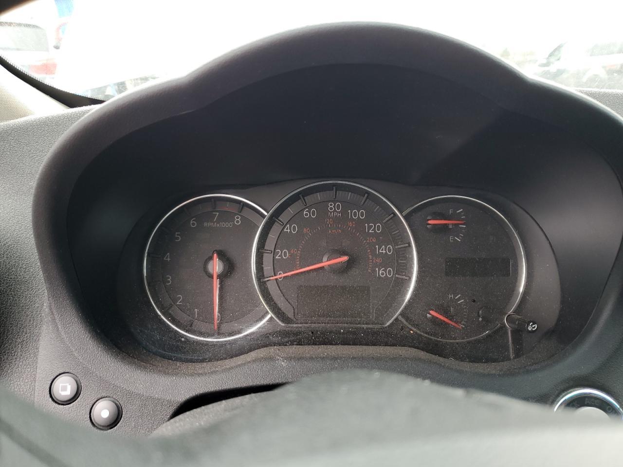 NISSAN MAXIMA