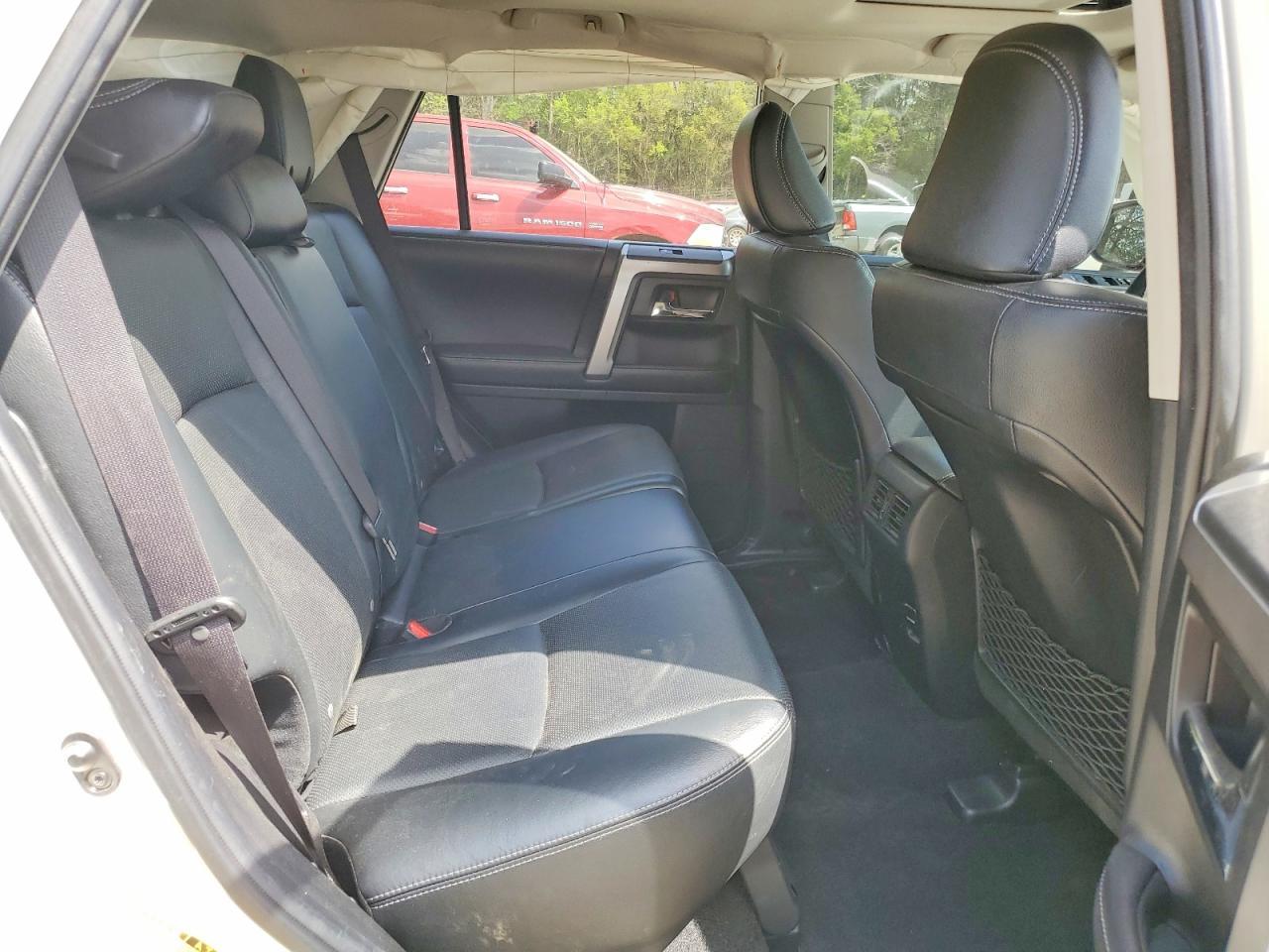 TOYOTA 4RUNNER