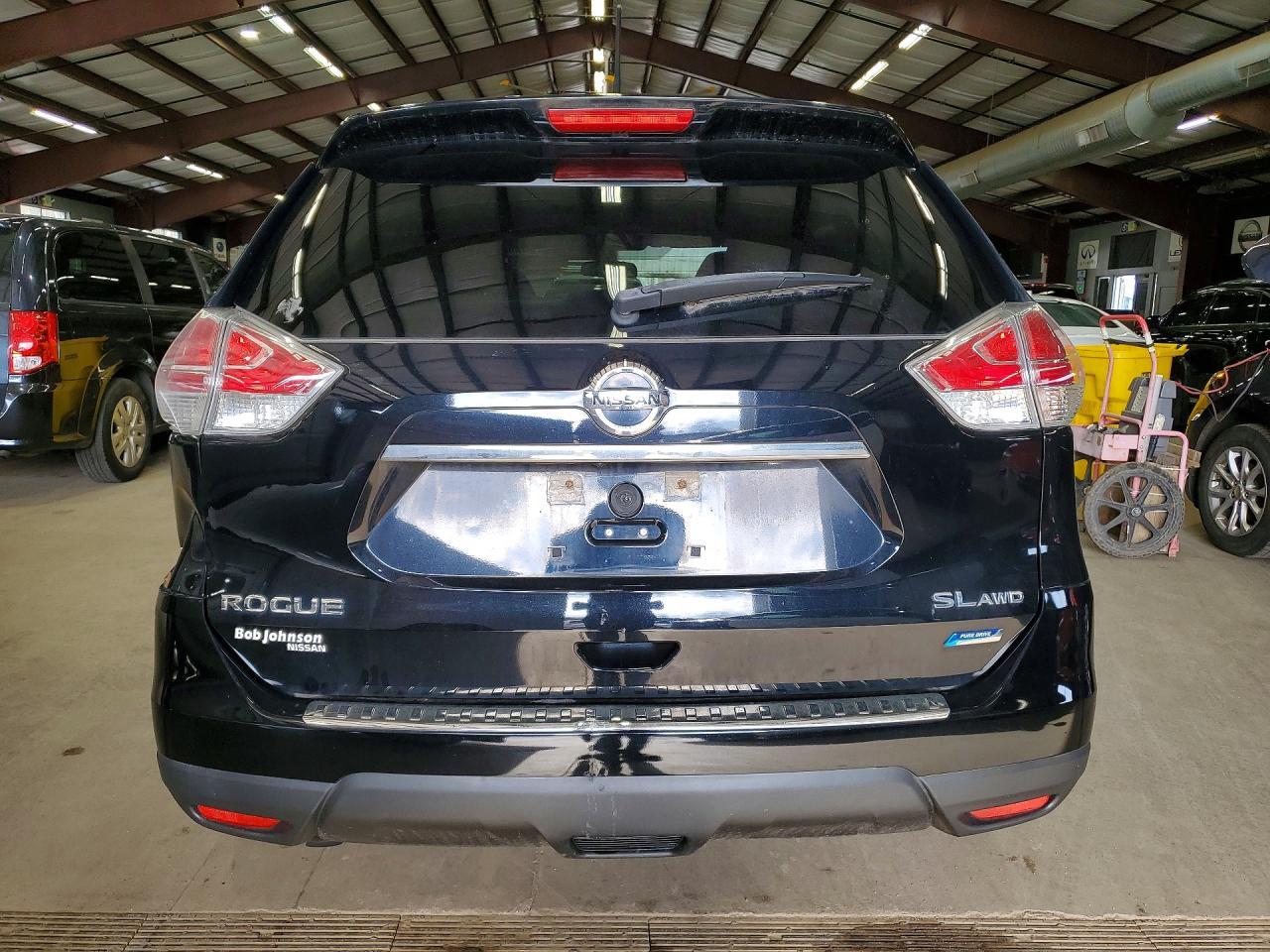 NISSAN ROGUE