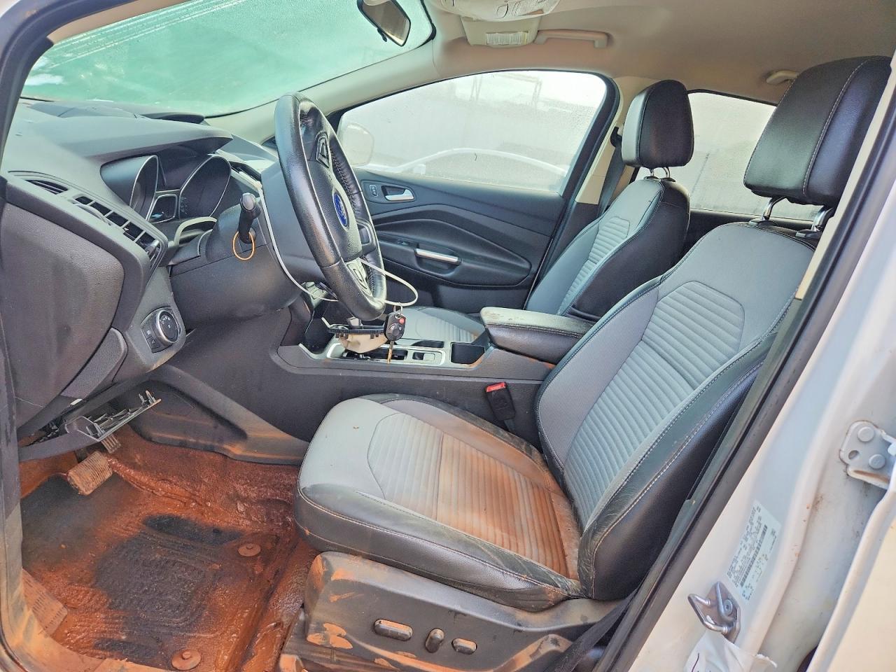 FORD ESCAPE