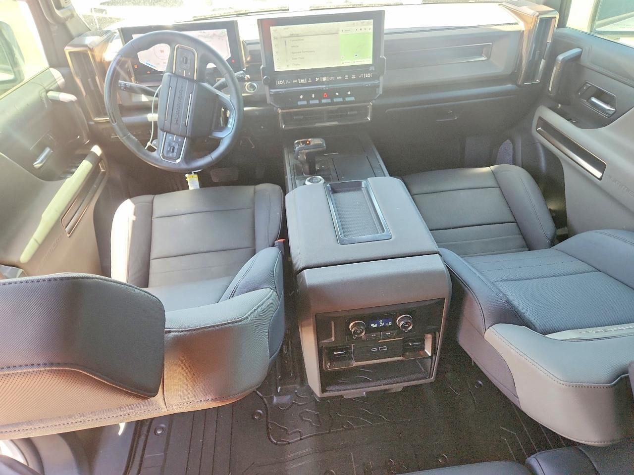 2025 GMC HUMMER EV — фото 8
