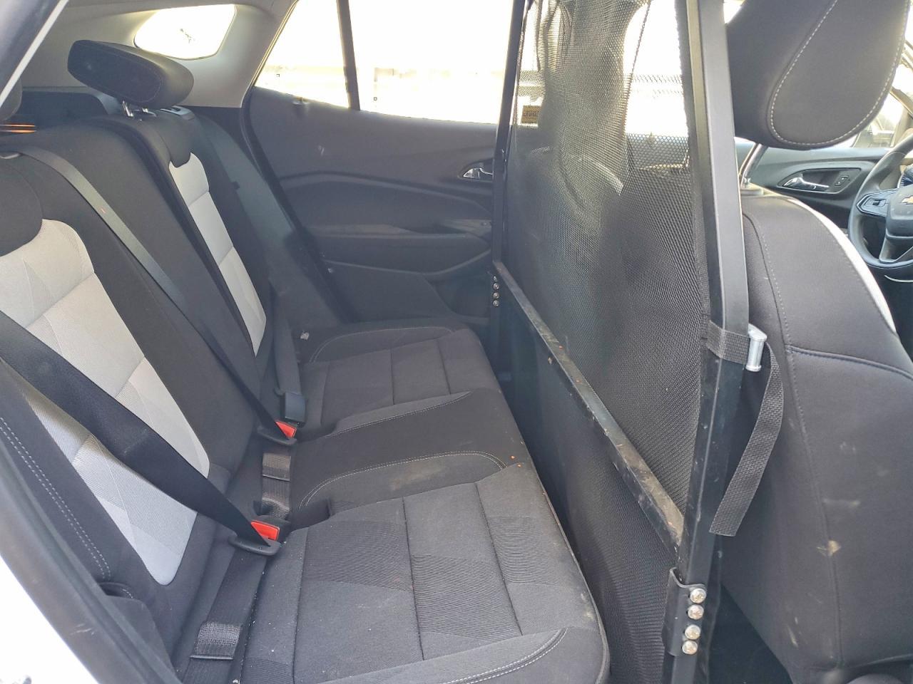 CHEVROLET TRAX