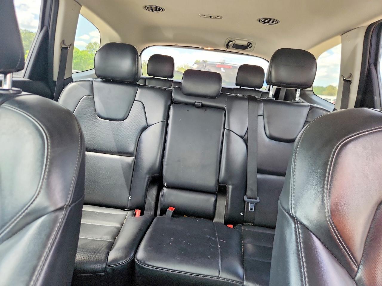 KIA TELLURIDE