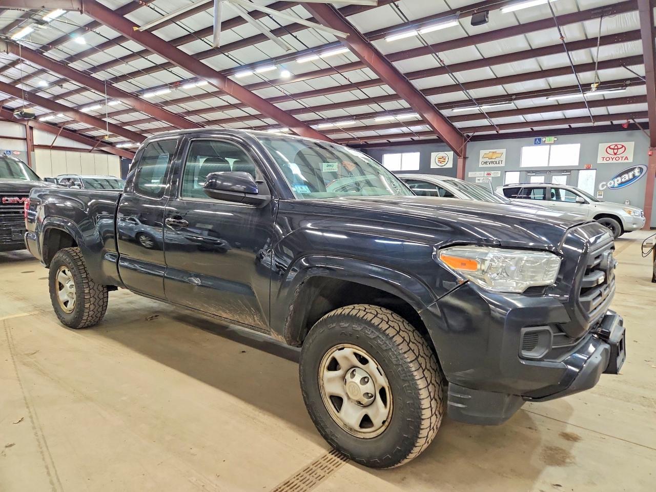 TOYOTA TACOMA