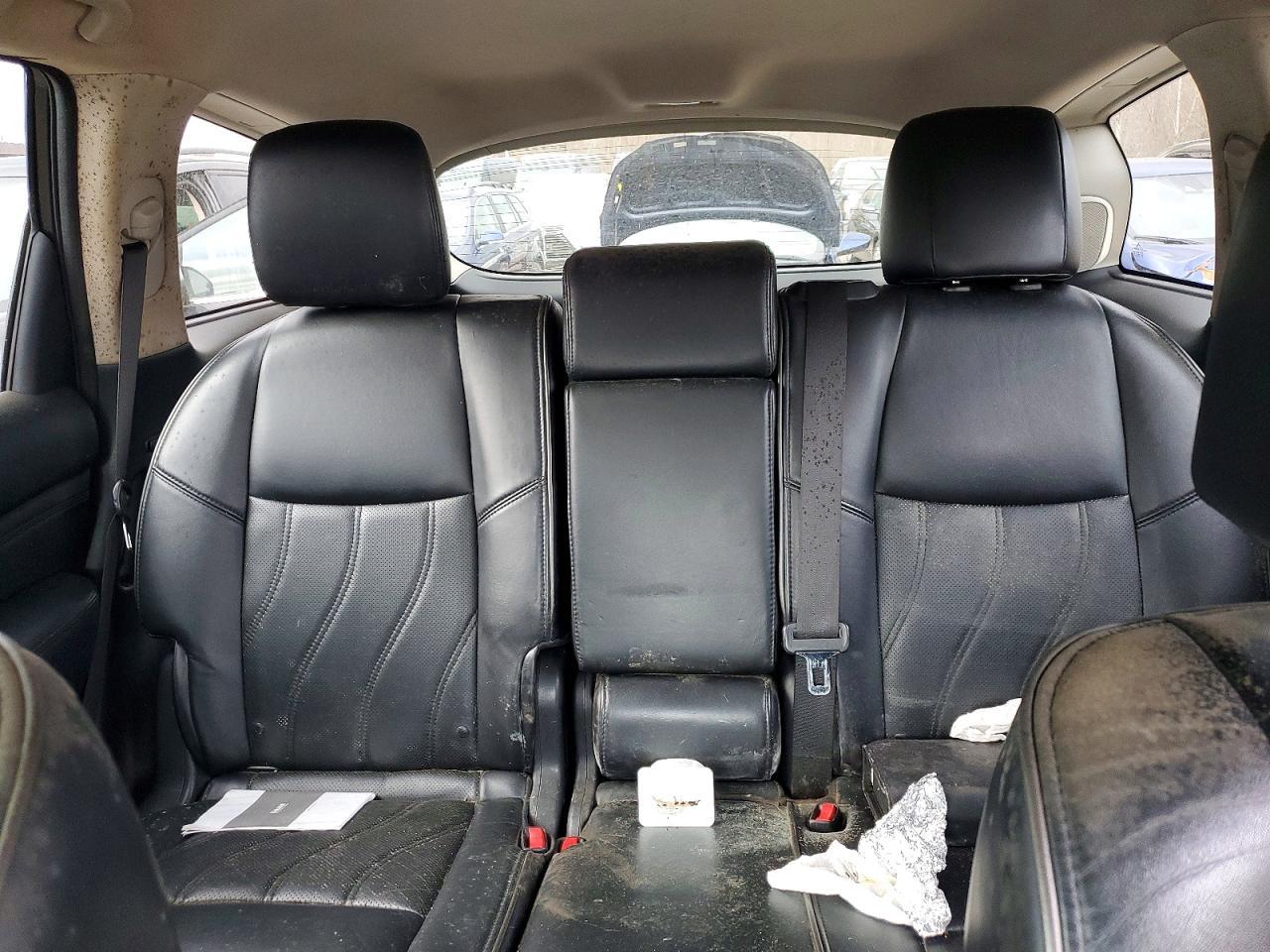 2013 INFINITI JX35 — фото 10
