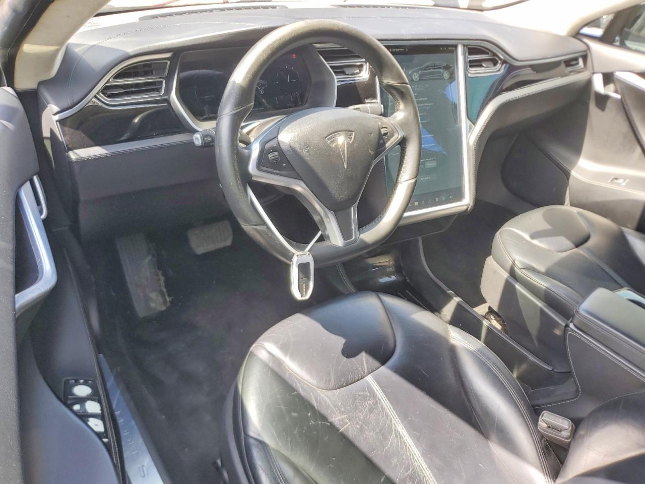 2015 TESLA MODEL S — фото 8