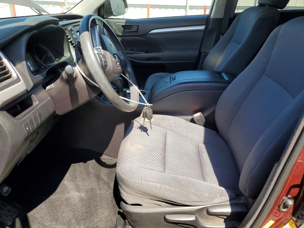 TOYOTA HIGHLANDER