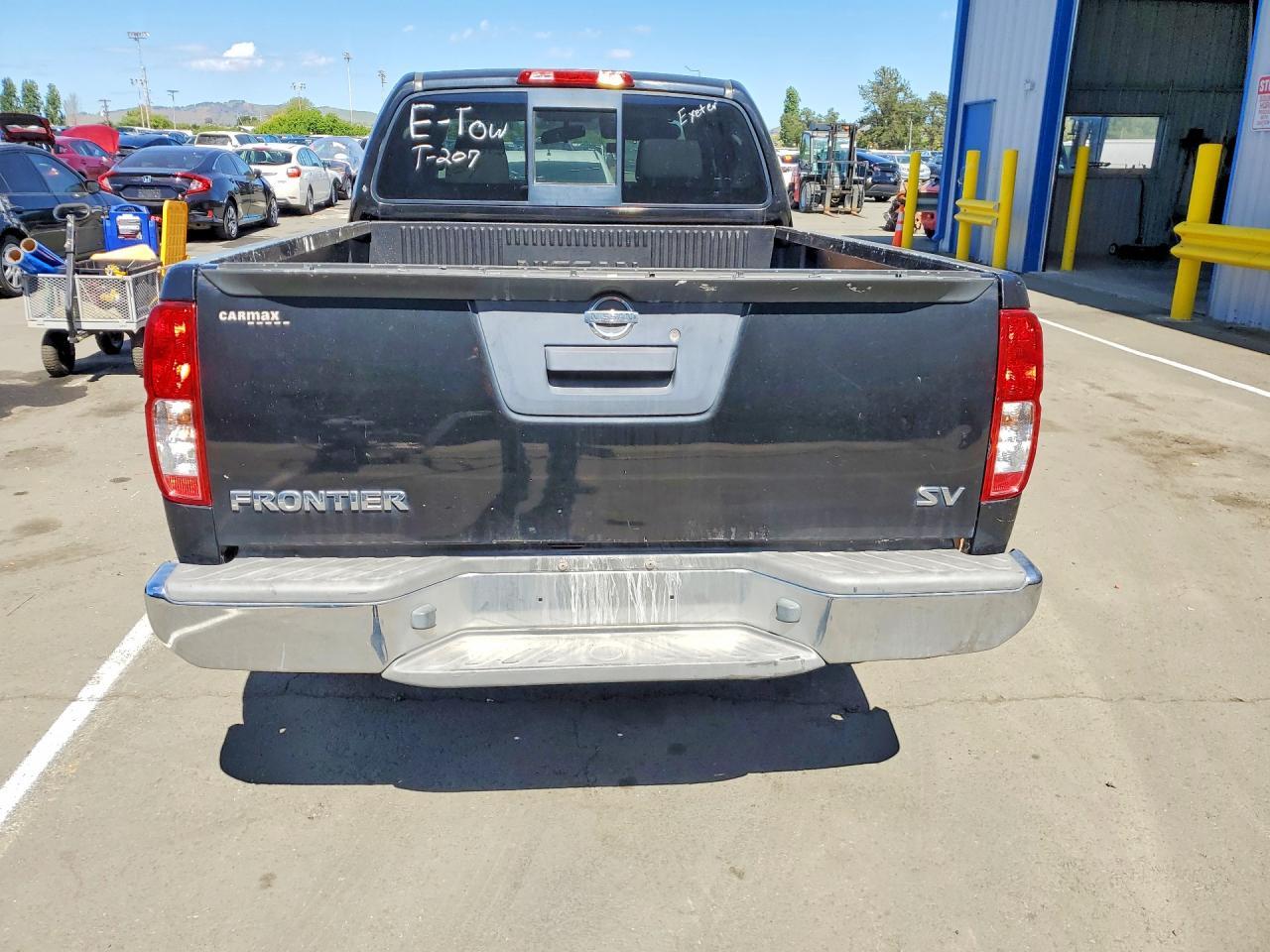 NISSAN FRONTIER