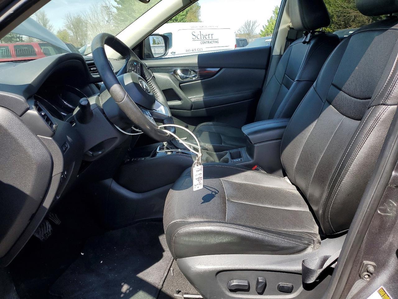 NISSAN ROGUE