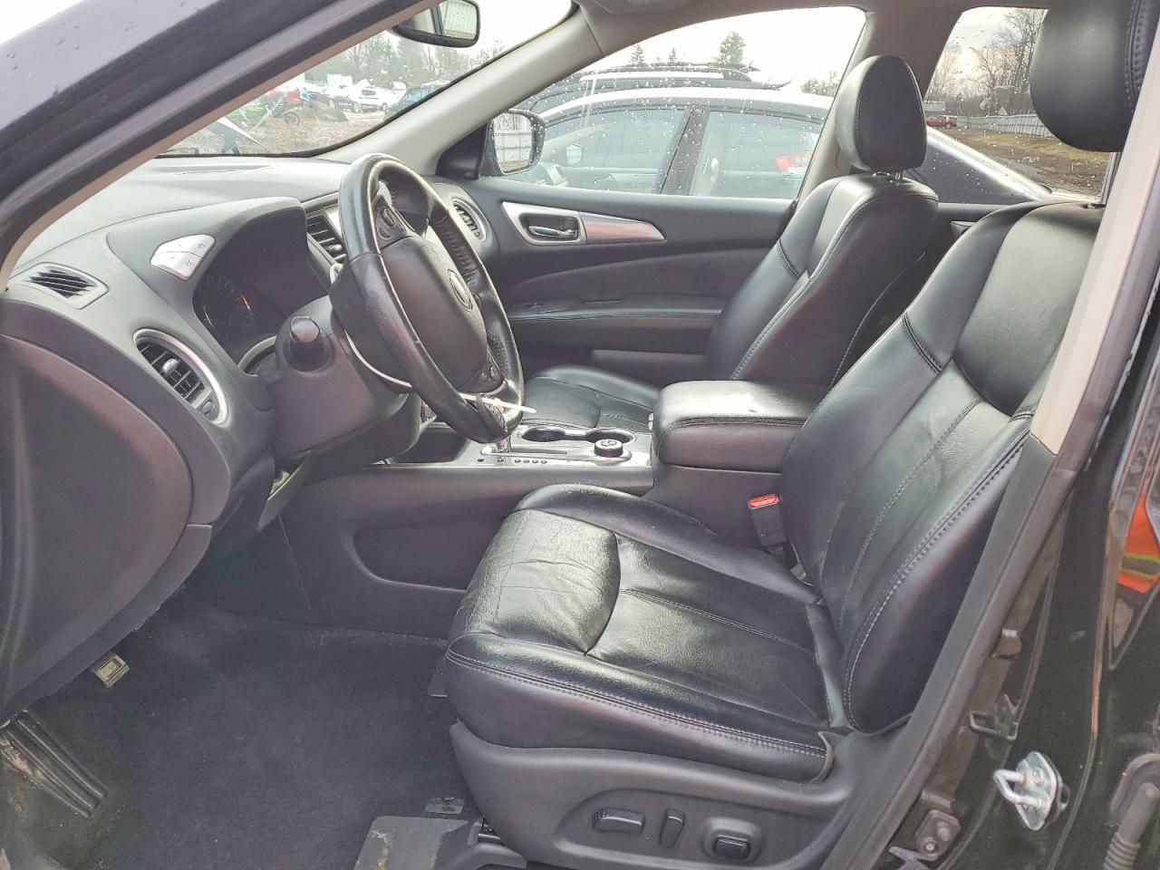 NISSAN PATHFINDER