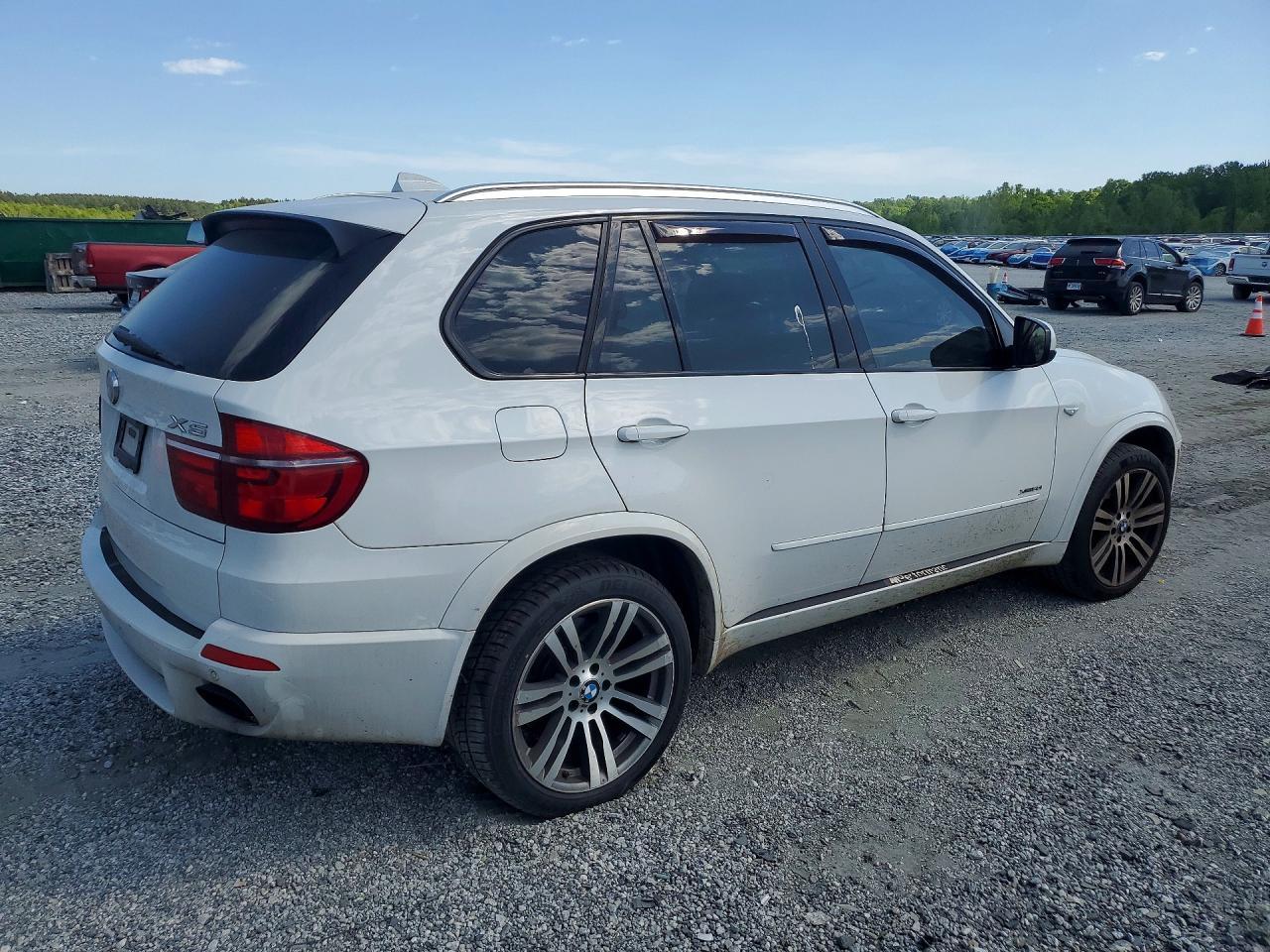 2013 BMW X5 — фото 3