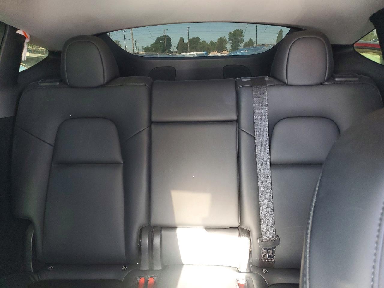 2023 TESLA MODEL Y — фото 10