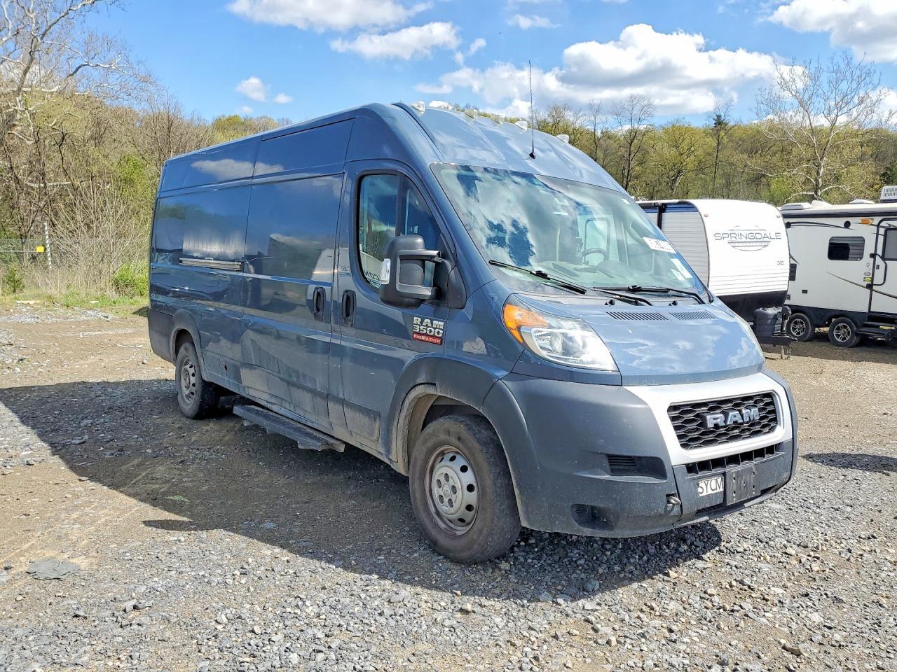 RAM PROMASTER 3500