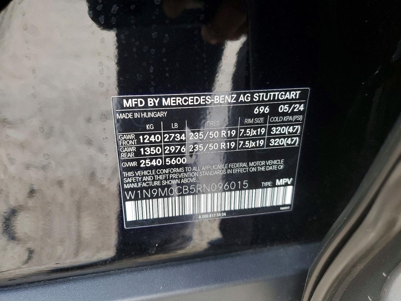 MERCEDES-BENZ EQB
