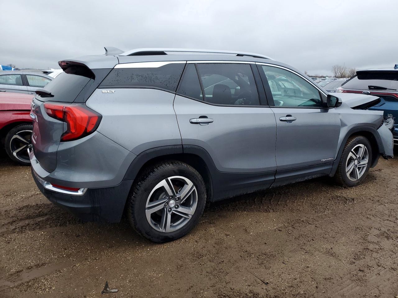 2021 GMC TERRAIN — фото 3