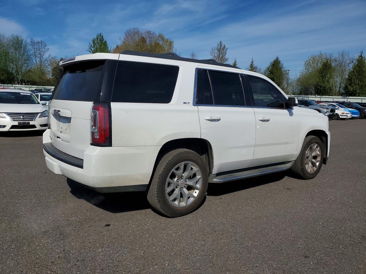 2016 GMC YUKON — фото 3