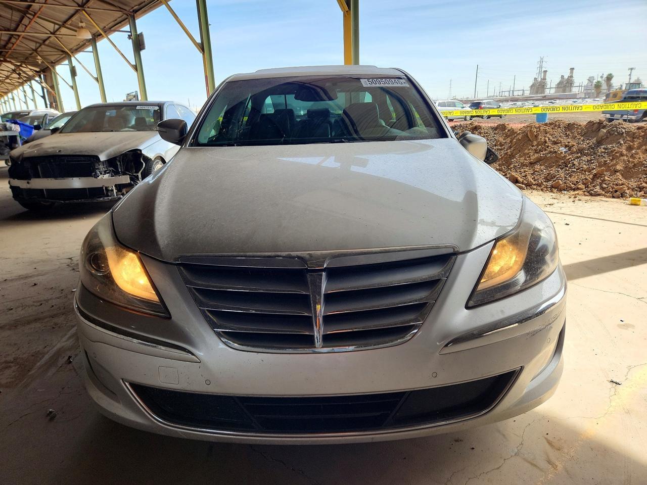 HYUNDAI GENESIS
