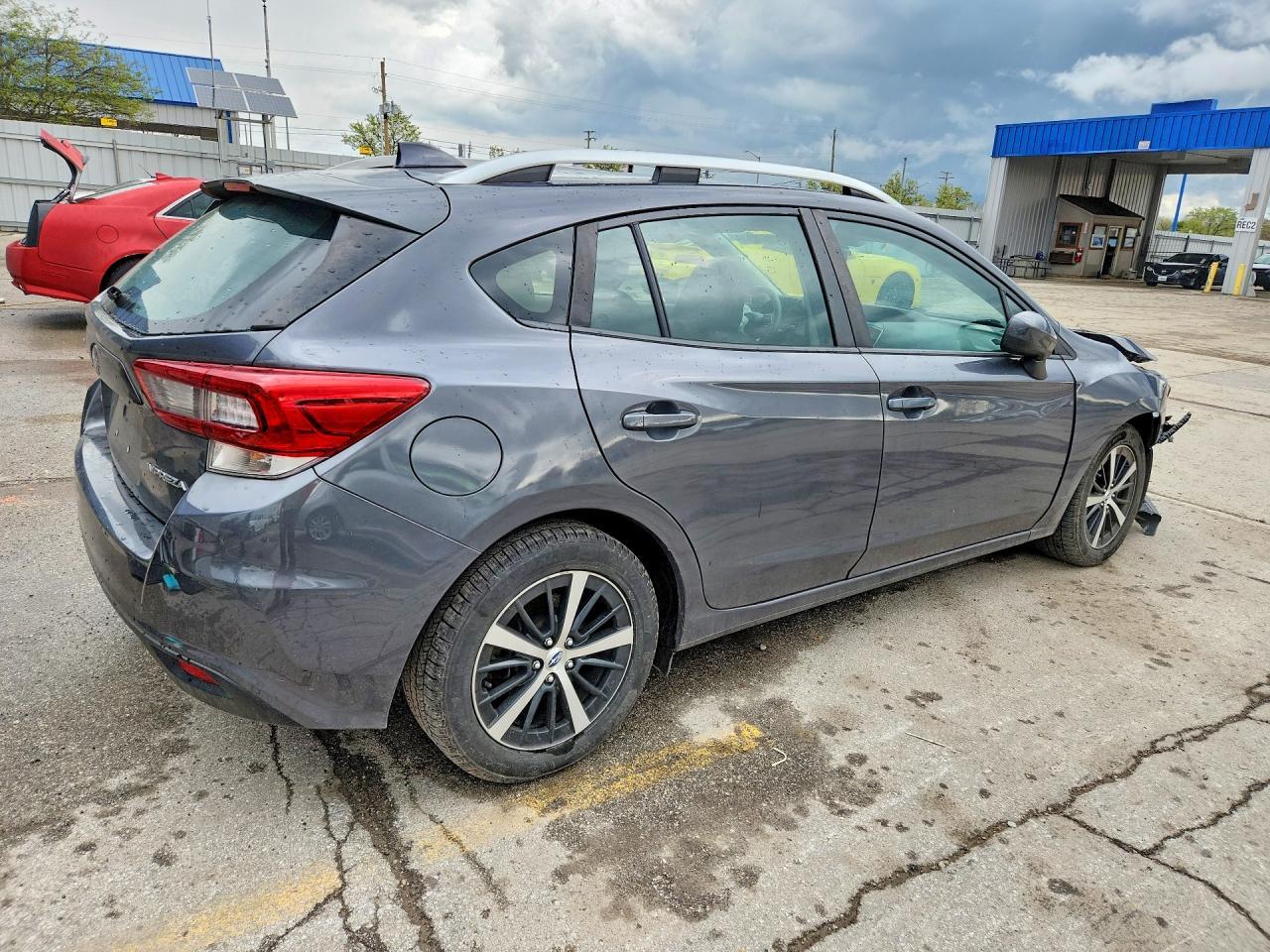 SUBARU IMPREZA