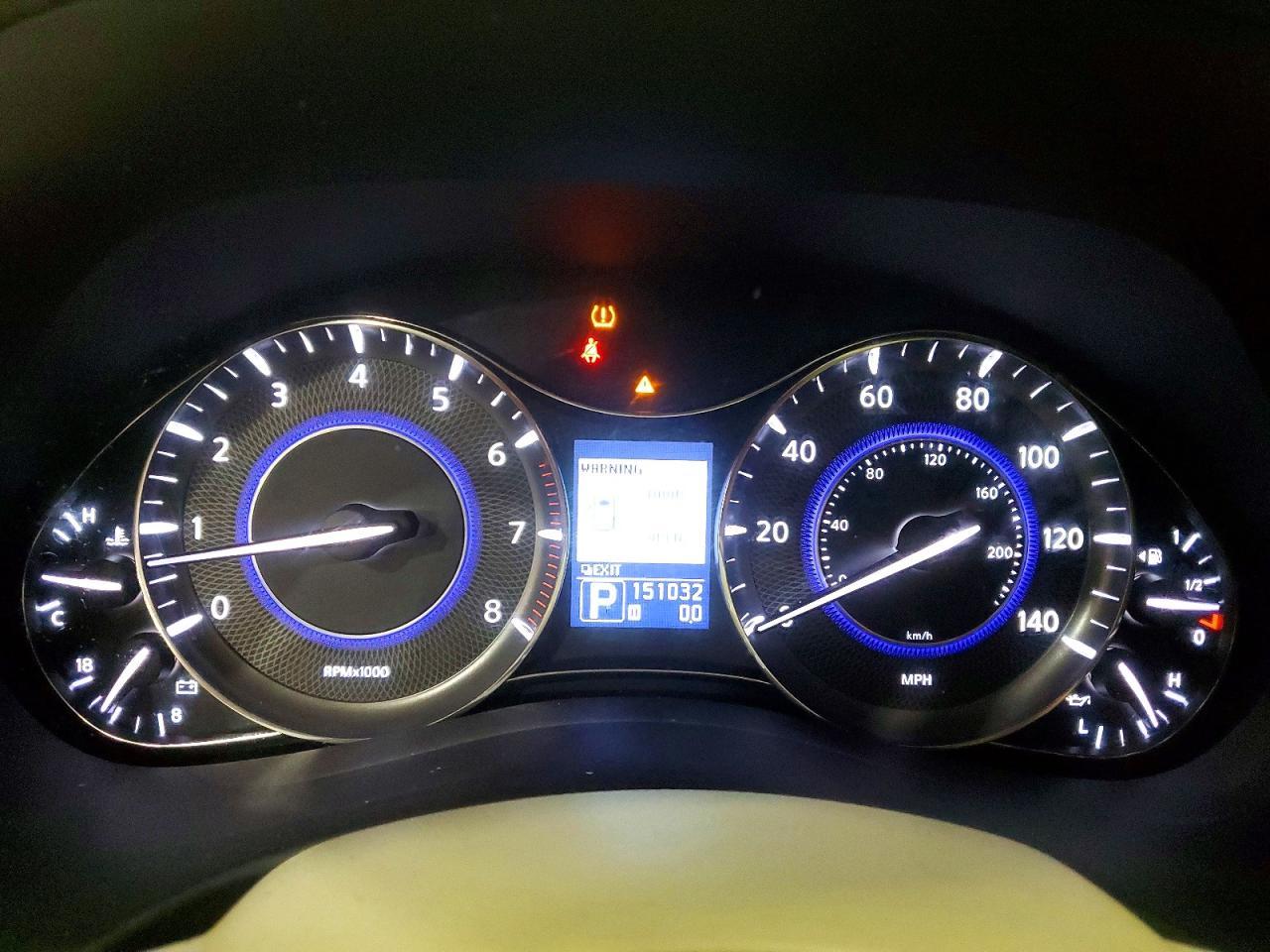 INFINITI QX56