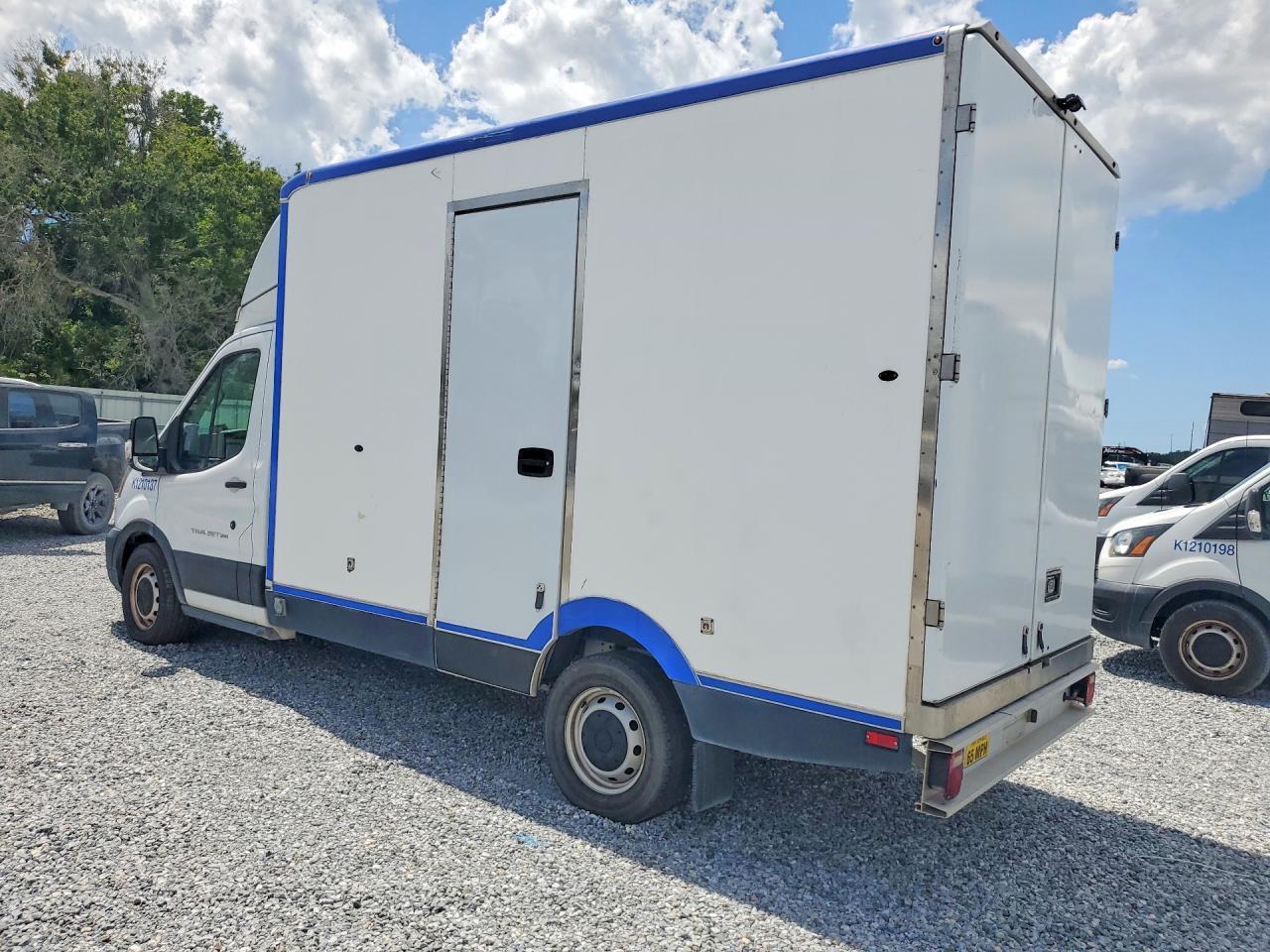 FORD TRANSIT