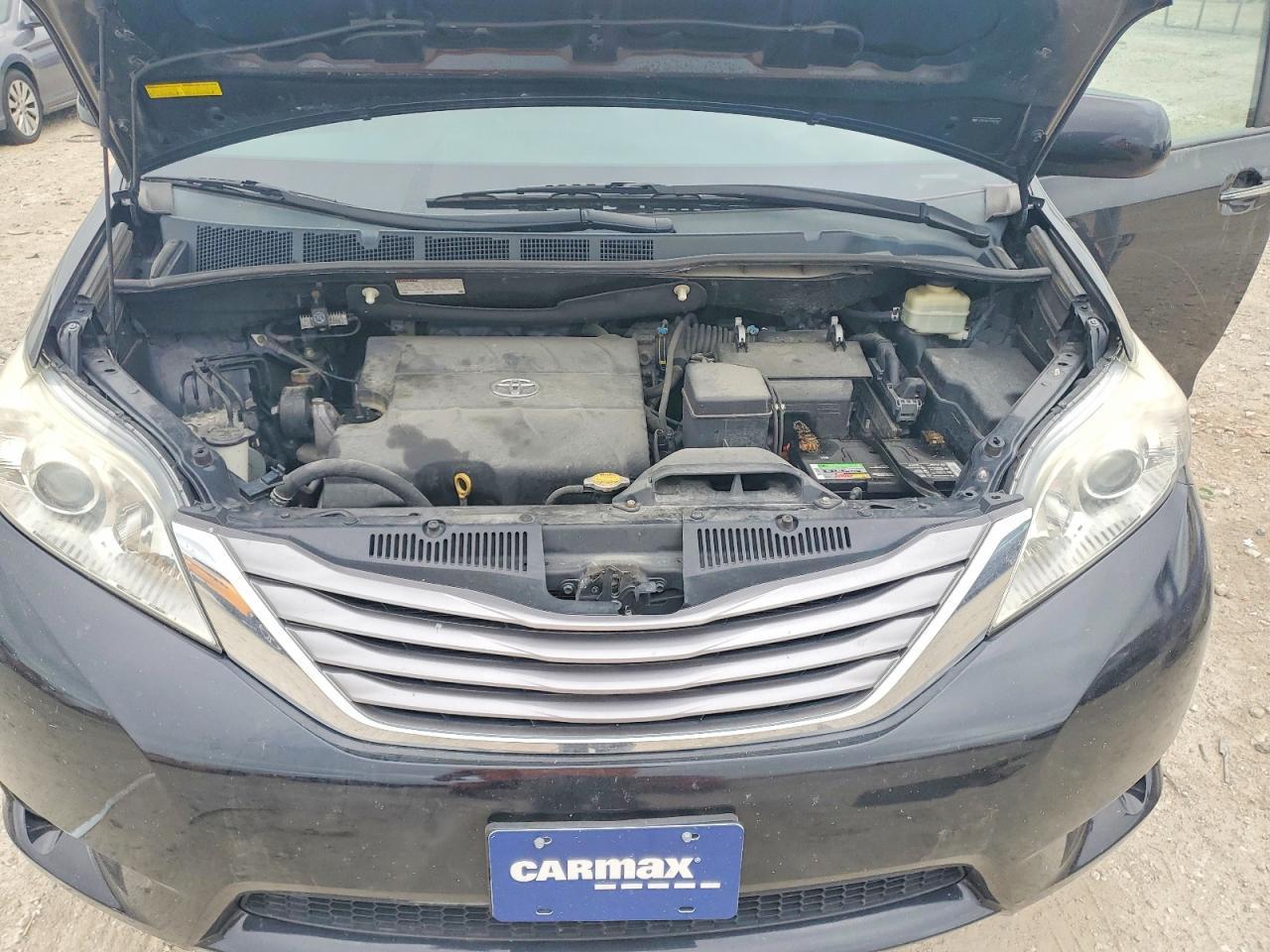 2015 TOYOTA SIENNA — фото 12