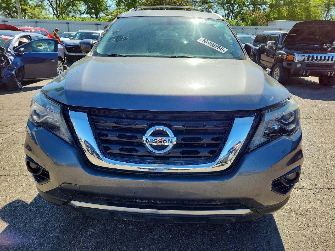 NISSAN PATHFINDER
