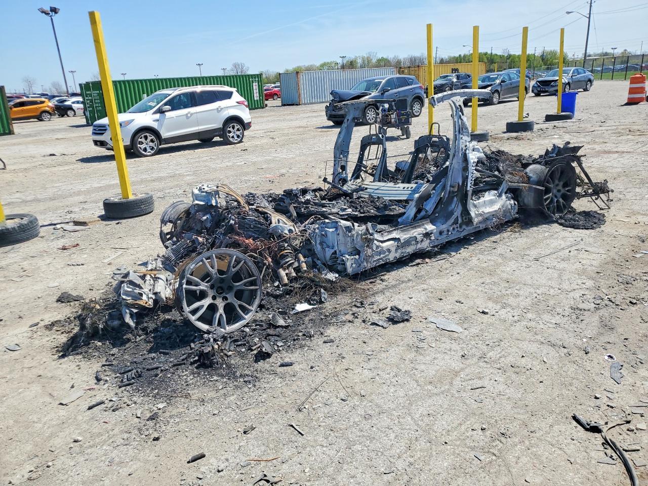 TESLA MODEL S