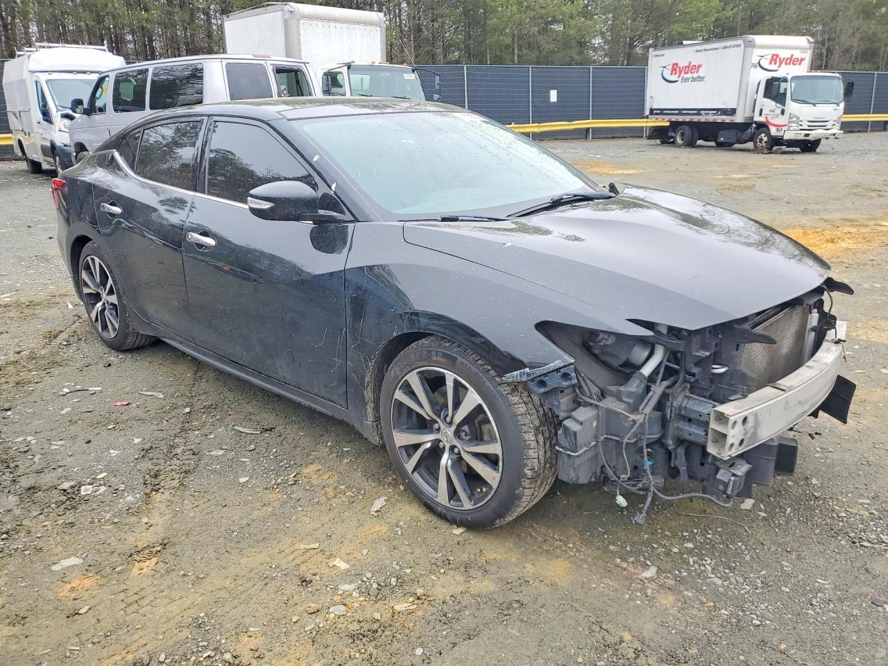 NISSAN MAXIMA