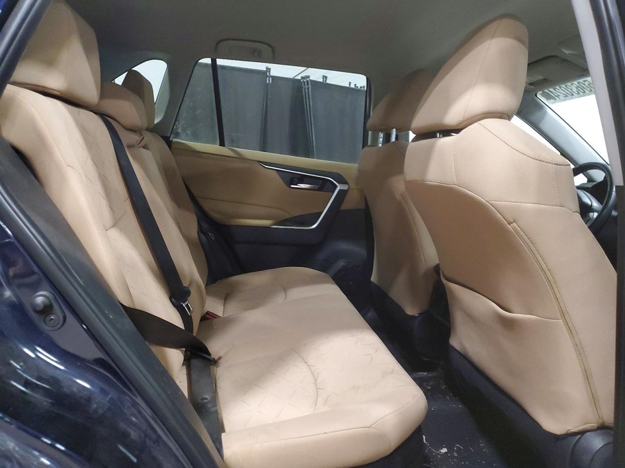 2020 TOYOTA RAV4 HYBRID — фото 11