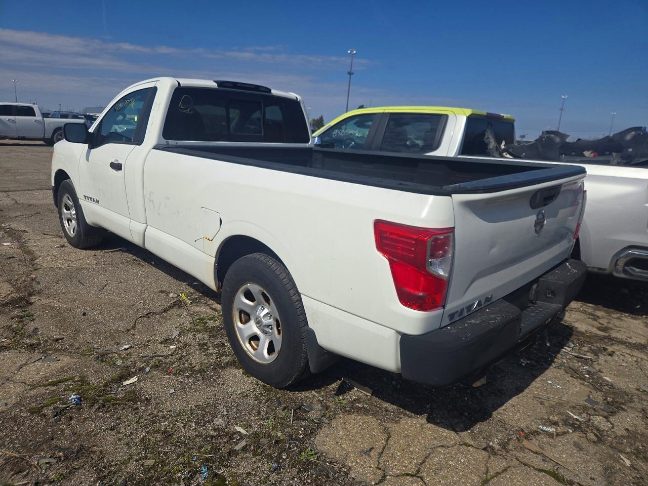 NISSAN TITAN