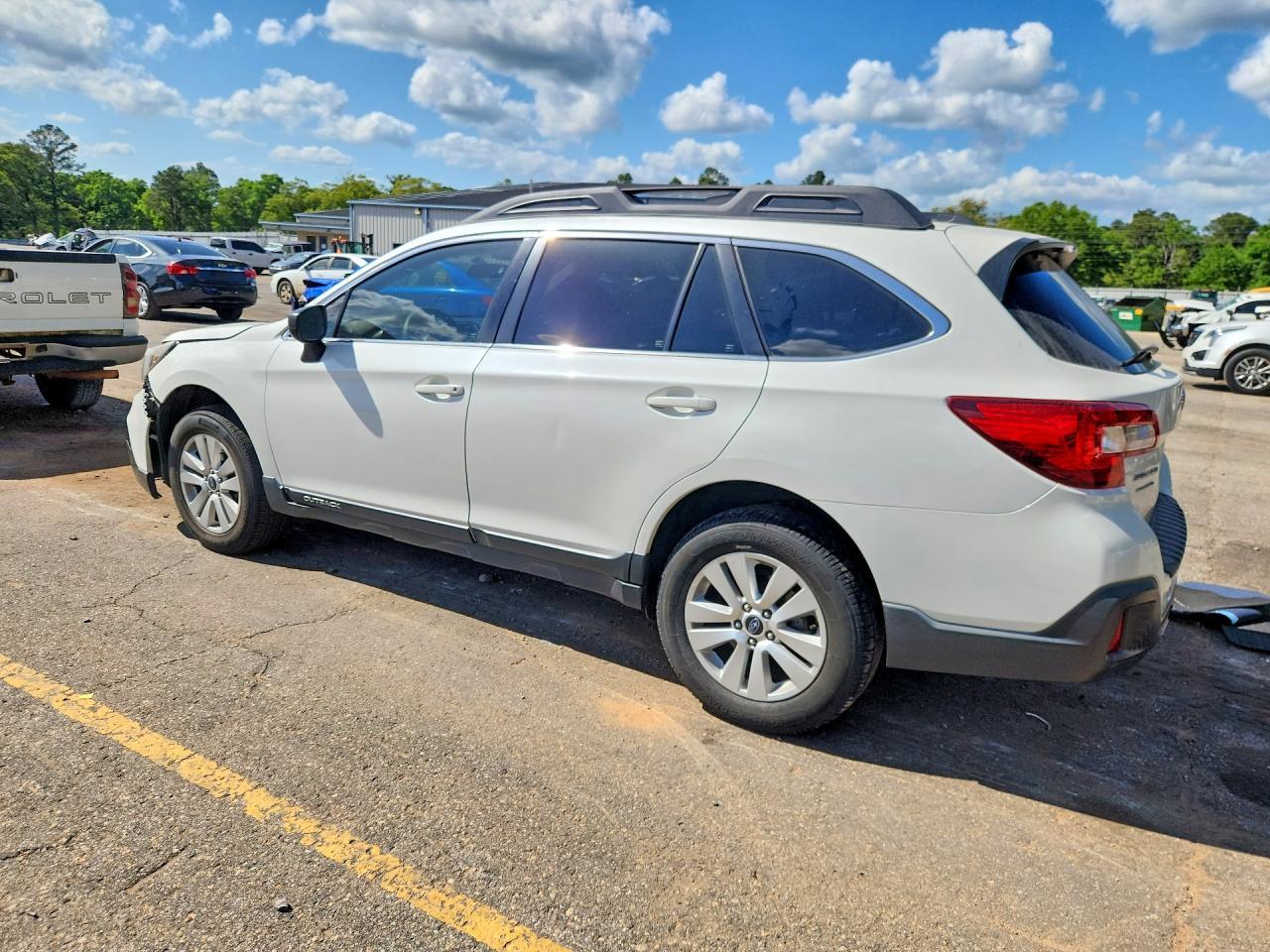 SUBARU OUTBACK