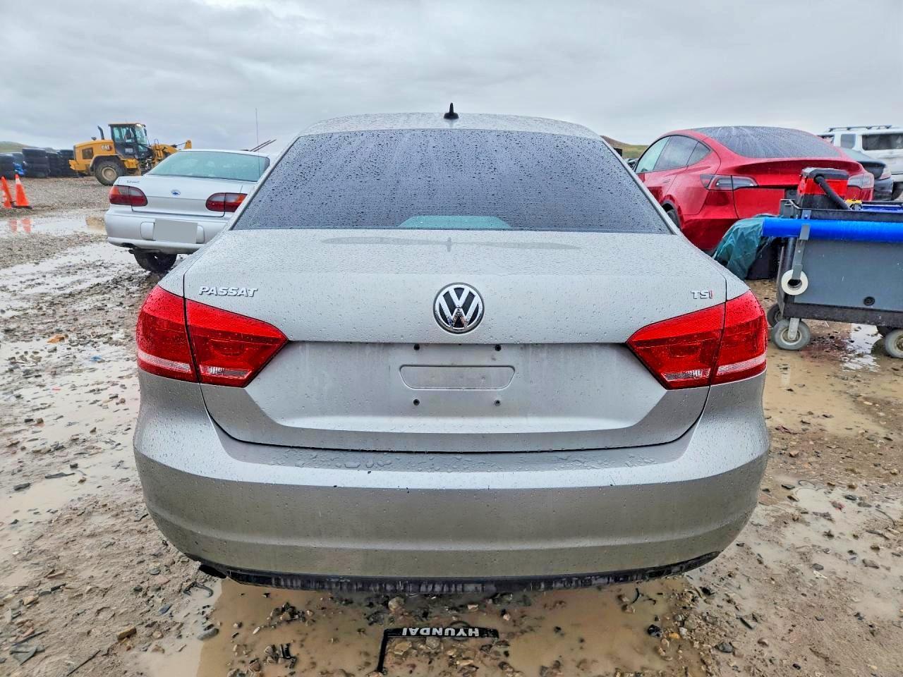 VOLKSWAGEN PASSAT