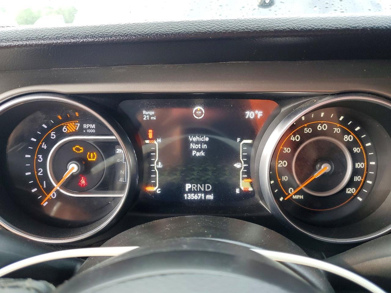 2021 JEEP WRANGLER — фото 9