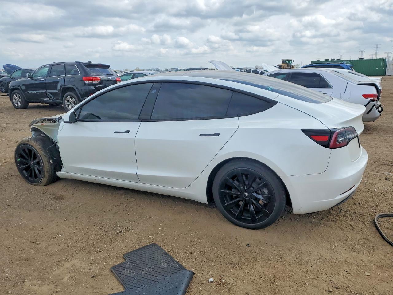 2021 TESLA MODEL 3 — фото 2