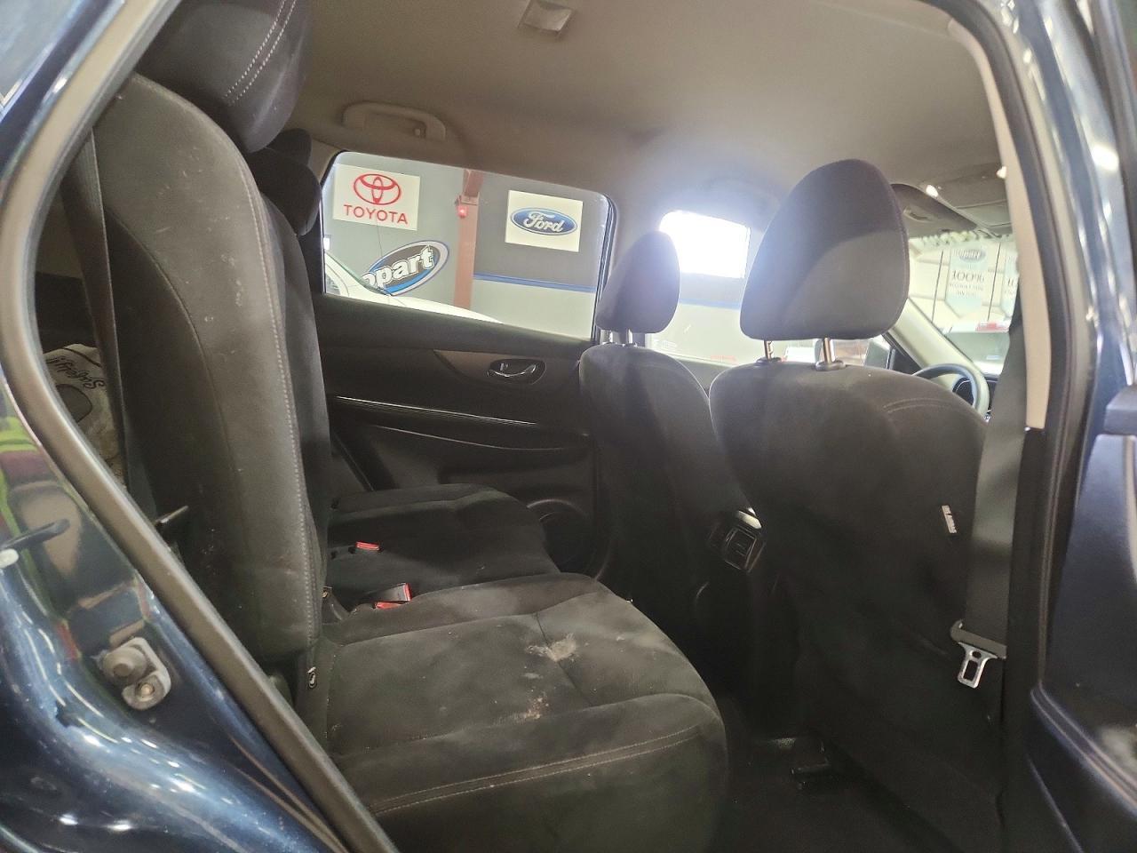 NISSAN ROGUE