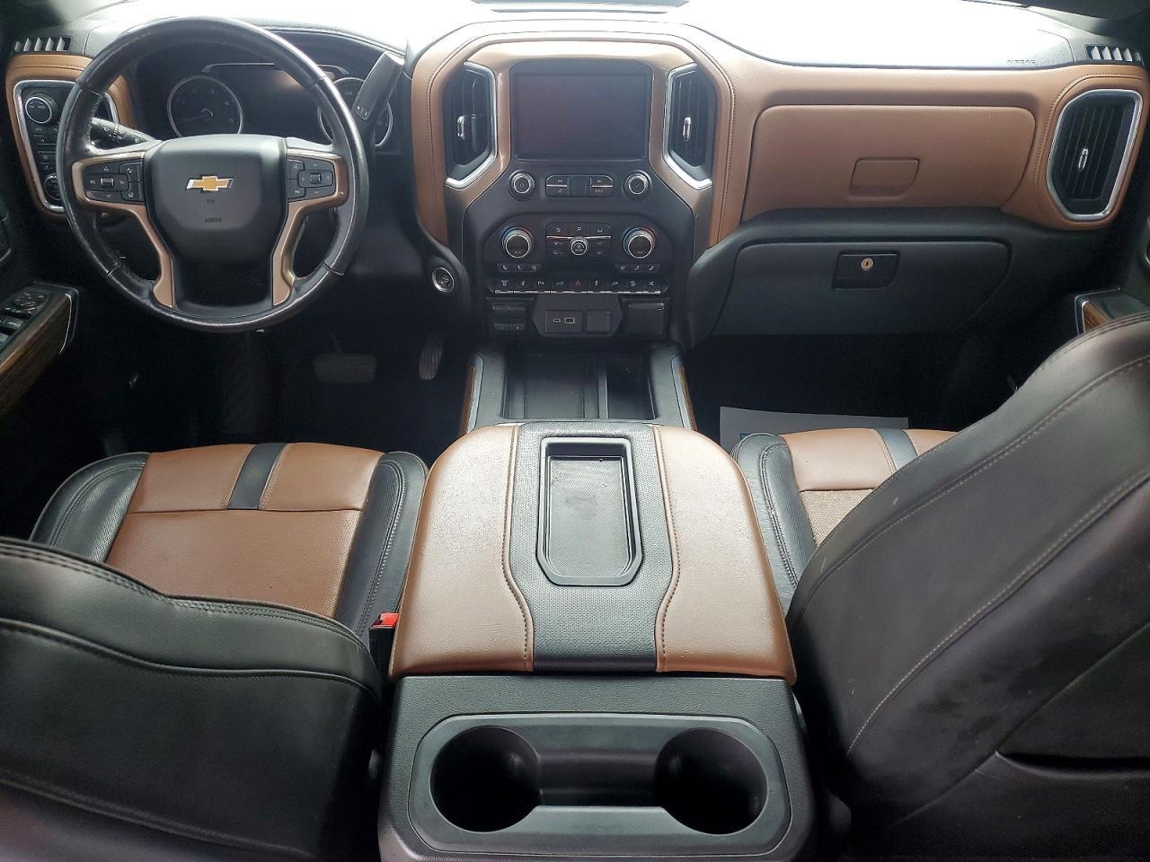 CHEVROLET SILVERADO