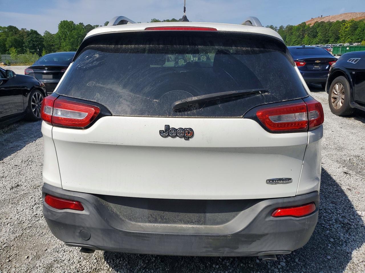 JEEP CHEROKEE
