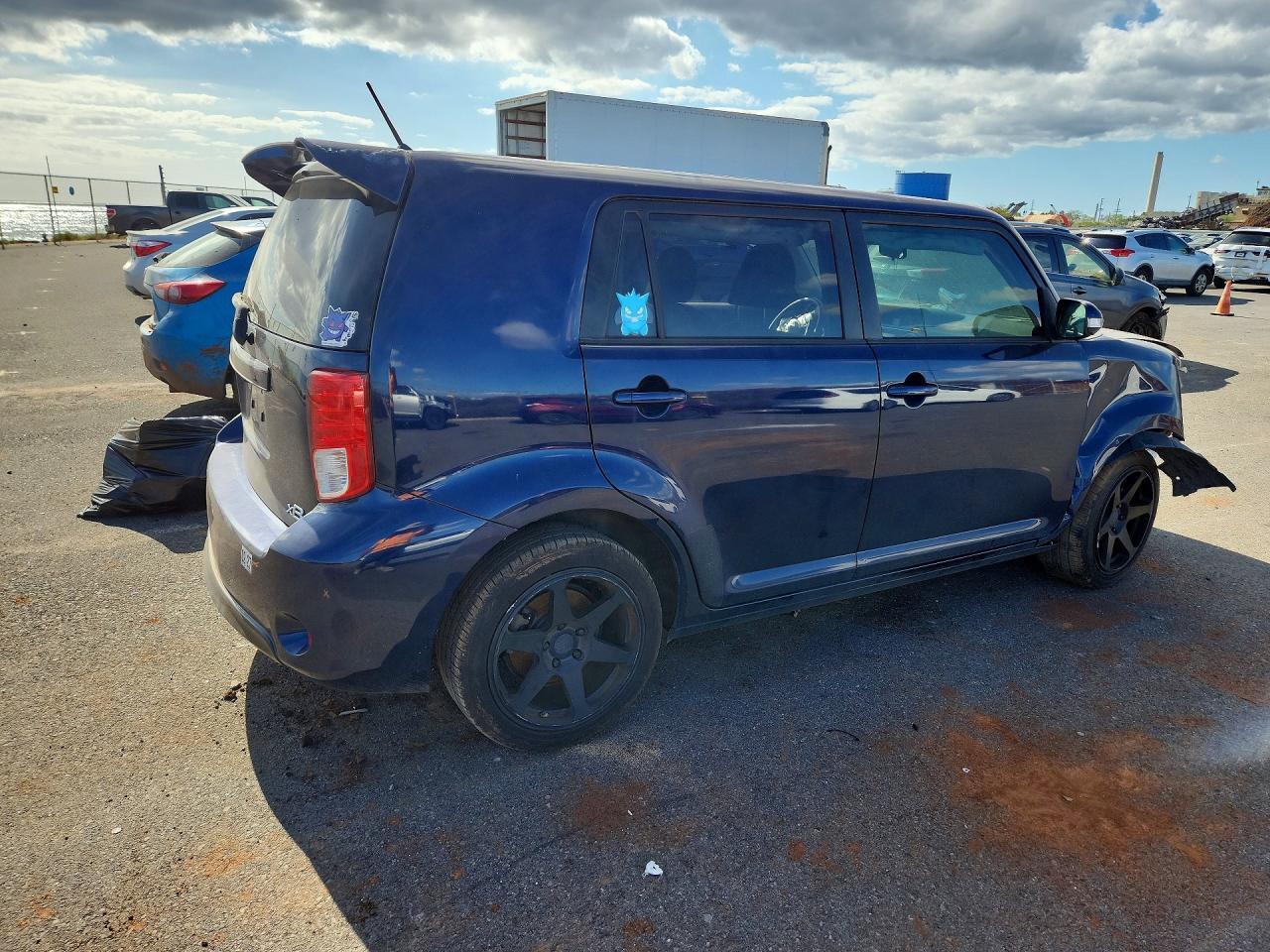 SCION XB