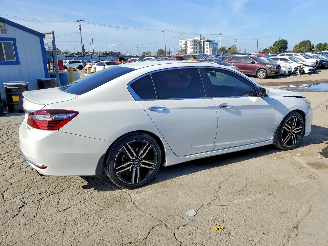 HONDA ACCORD